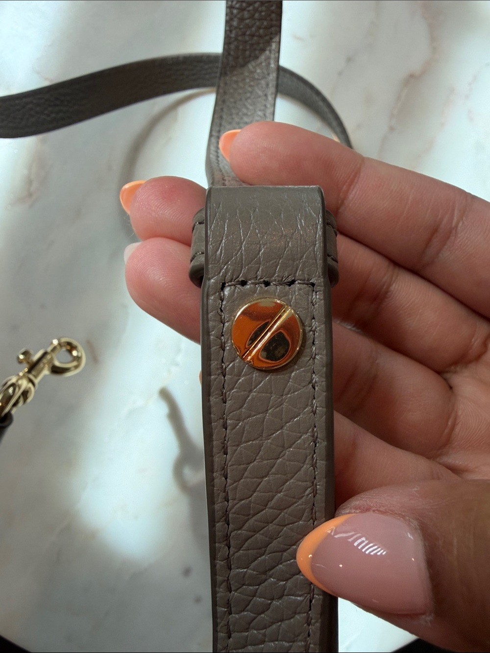 Marc Jacobs Adjustable Leather Bag Strap in Taupe with Gold Hardware - Picture 5 of 6
